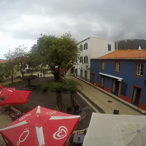 Gasthof Albergaria O Professor, Santa Cruz (Madeira)